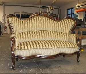 Sofa 1880 neu